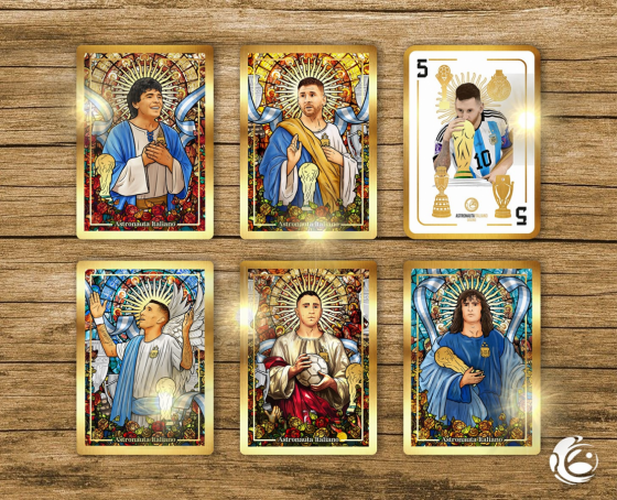 ESTAMPITAS Y 5 DE COPAS ADHESIVOS EN VINILO DORADO U HOLOGRÁFICO
